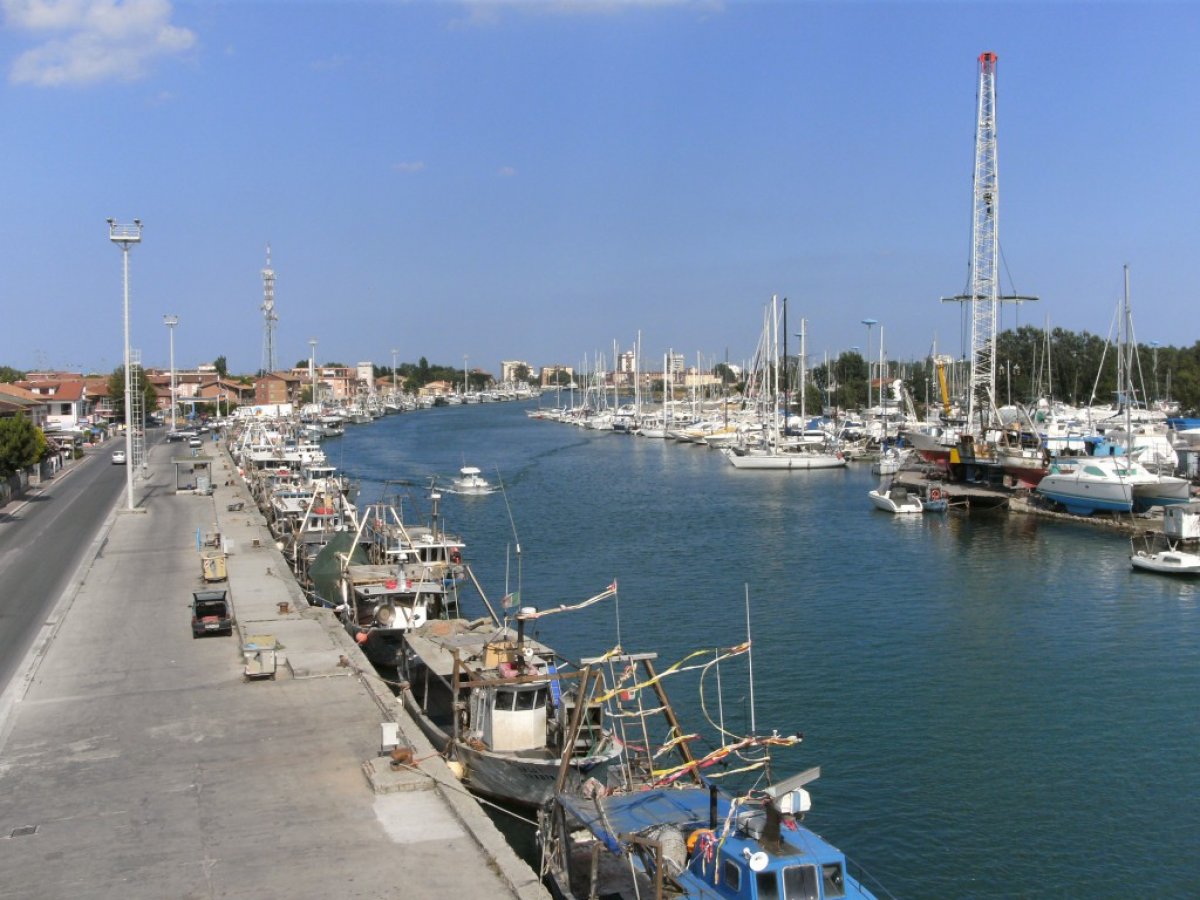 Porto Garibaldi Immobiliare Carlotta